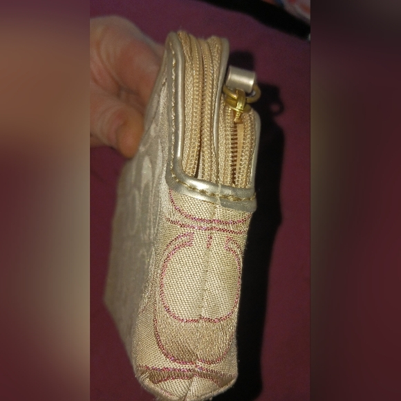 🍍Coach EUC Dual Zip wristlet/wallet - Picture 5 of 8